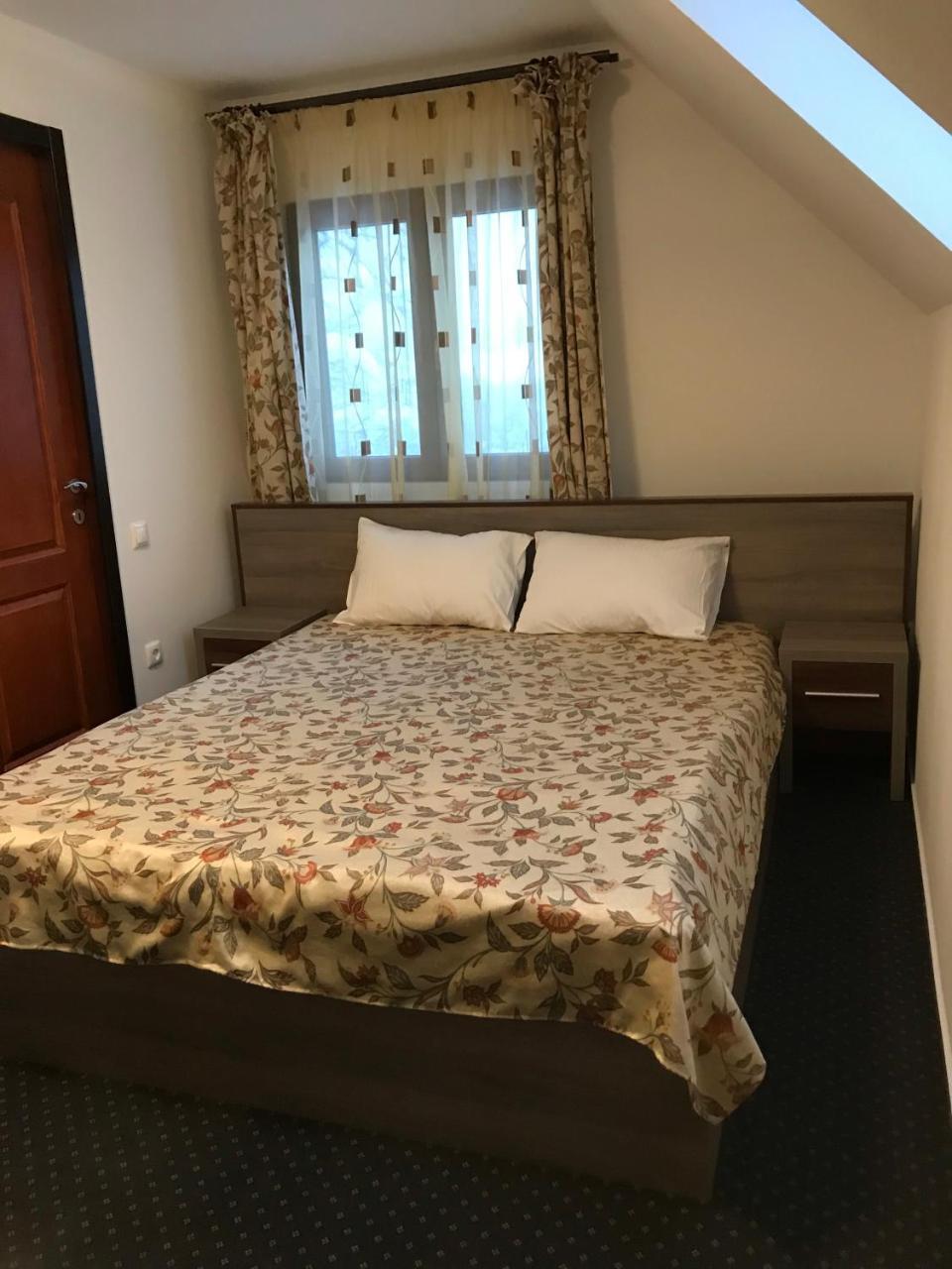 Complex Summertime Hotell Cavnic Eksteriør bilde